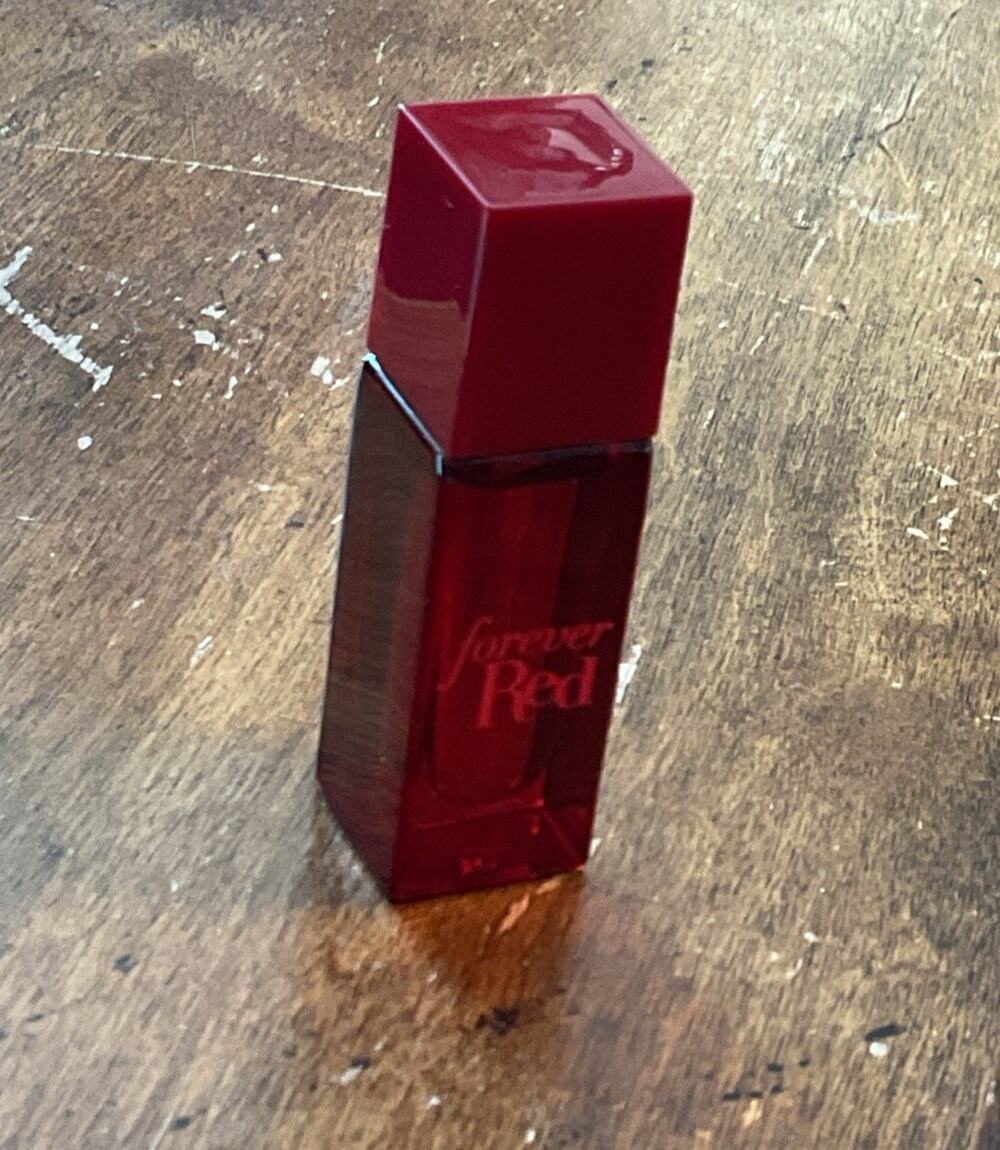 Bath & Body Works Forever Red Eau De Parfum Mini Spray.
